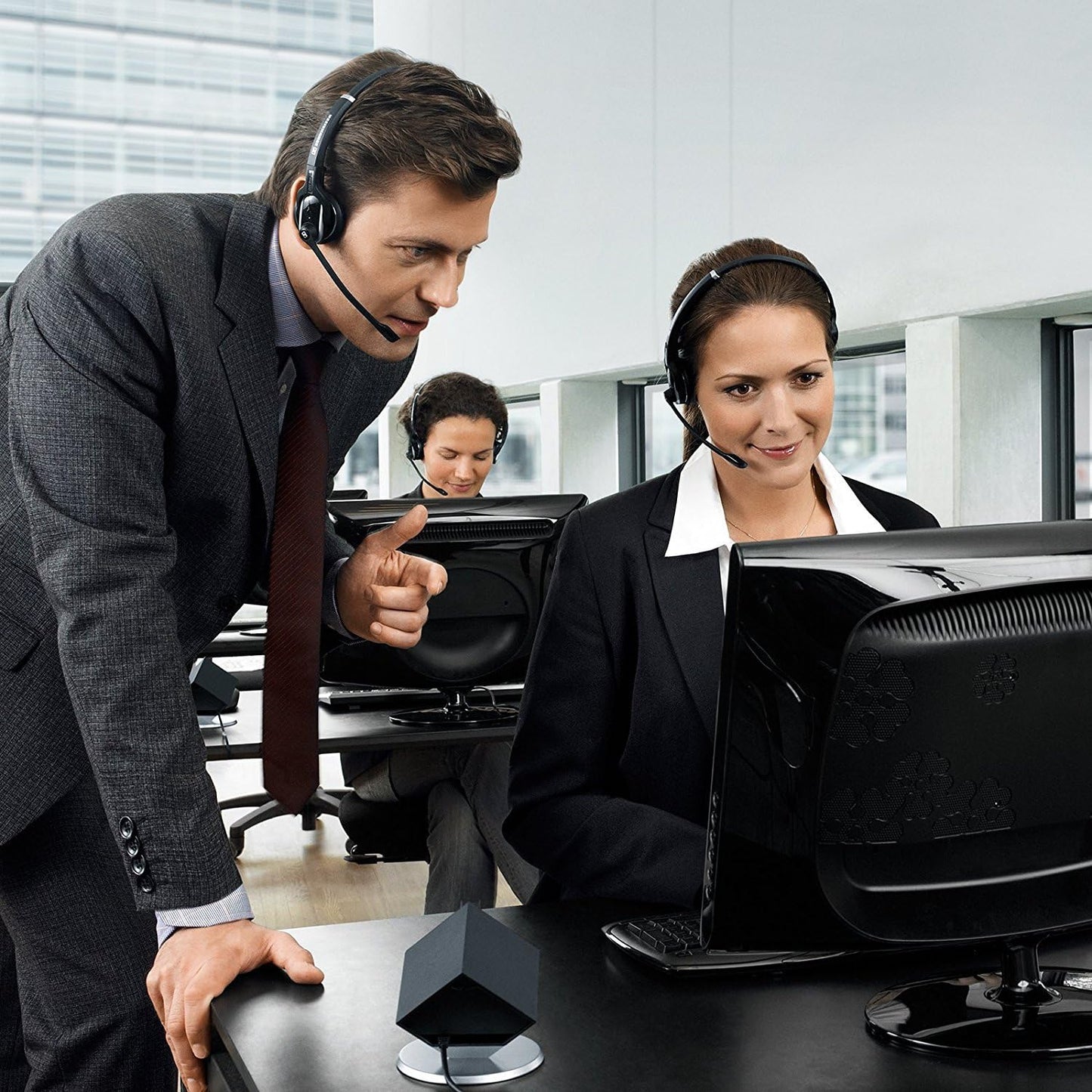 Sennheiser 504306 DW Pro 1 Single-Ear Wireless Headset