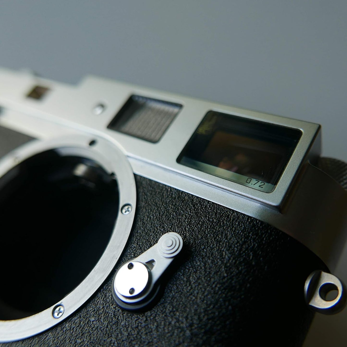 Leica 10301 MP 0.72 Silver 35mm Rangefinder Camera
