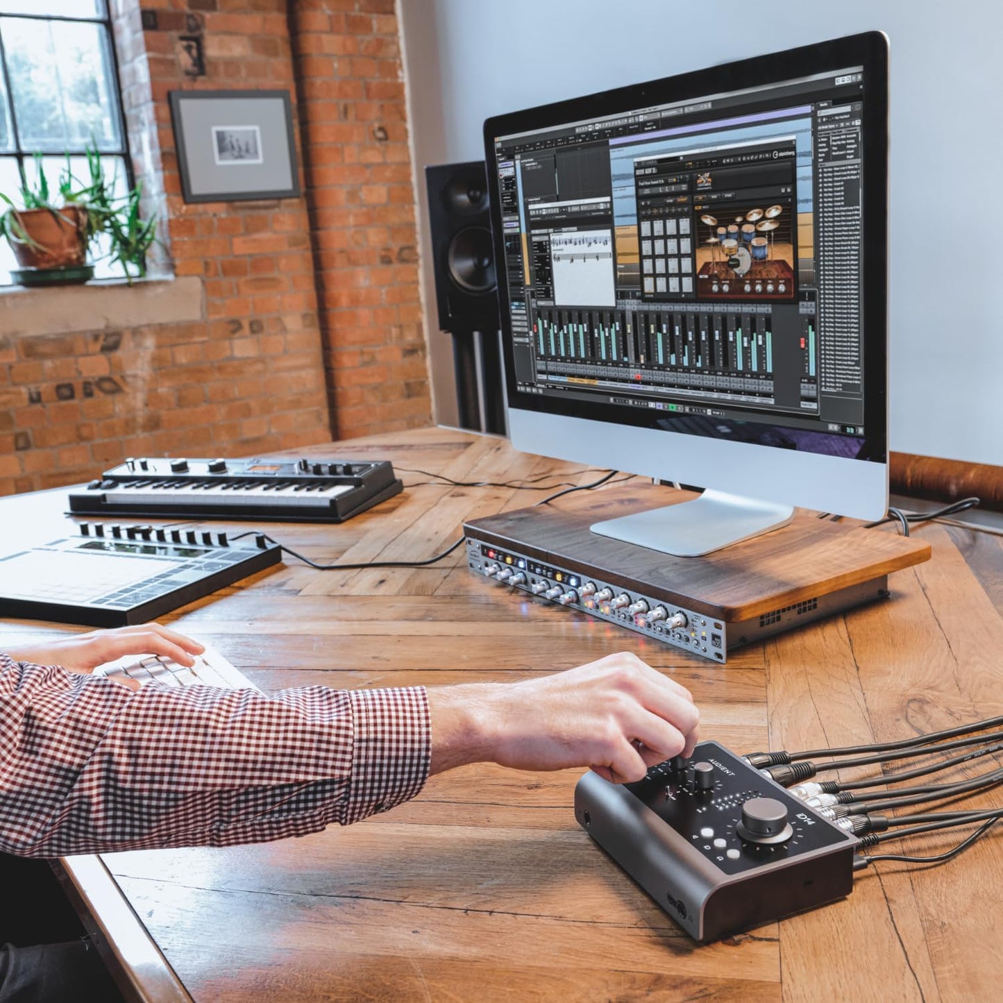 Audient iD14MKII USB Audio Interface - Black