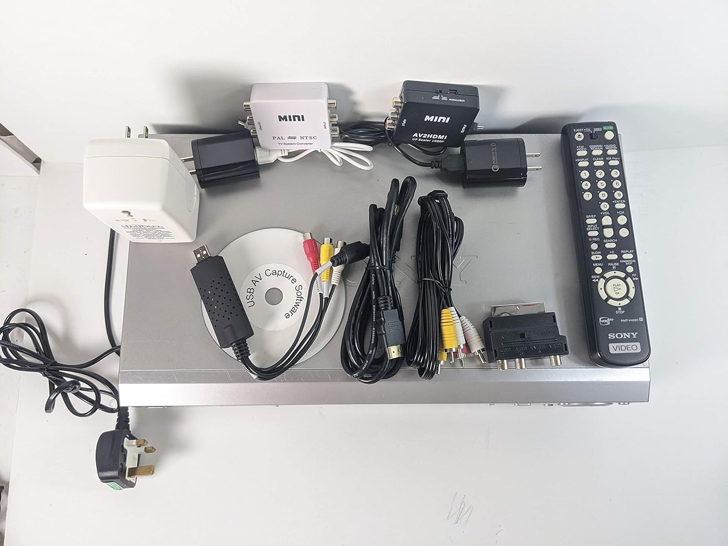 Sony PAL VCR Multisystem Worldwide VHS Conversion Bundle