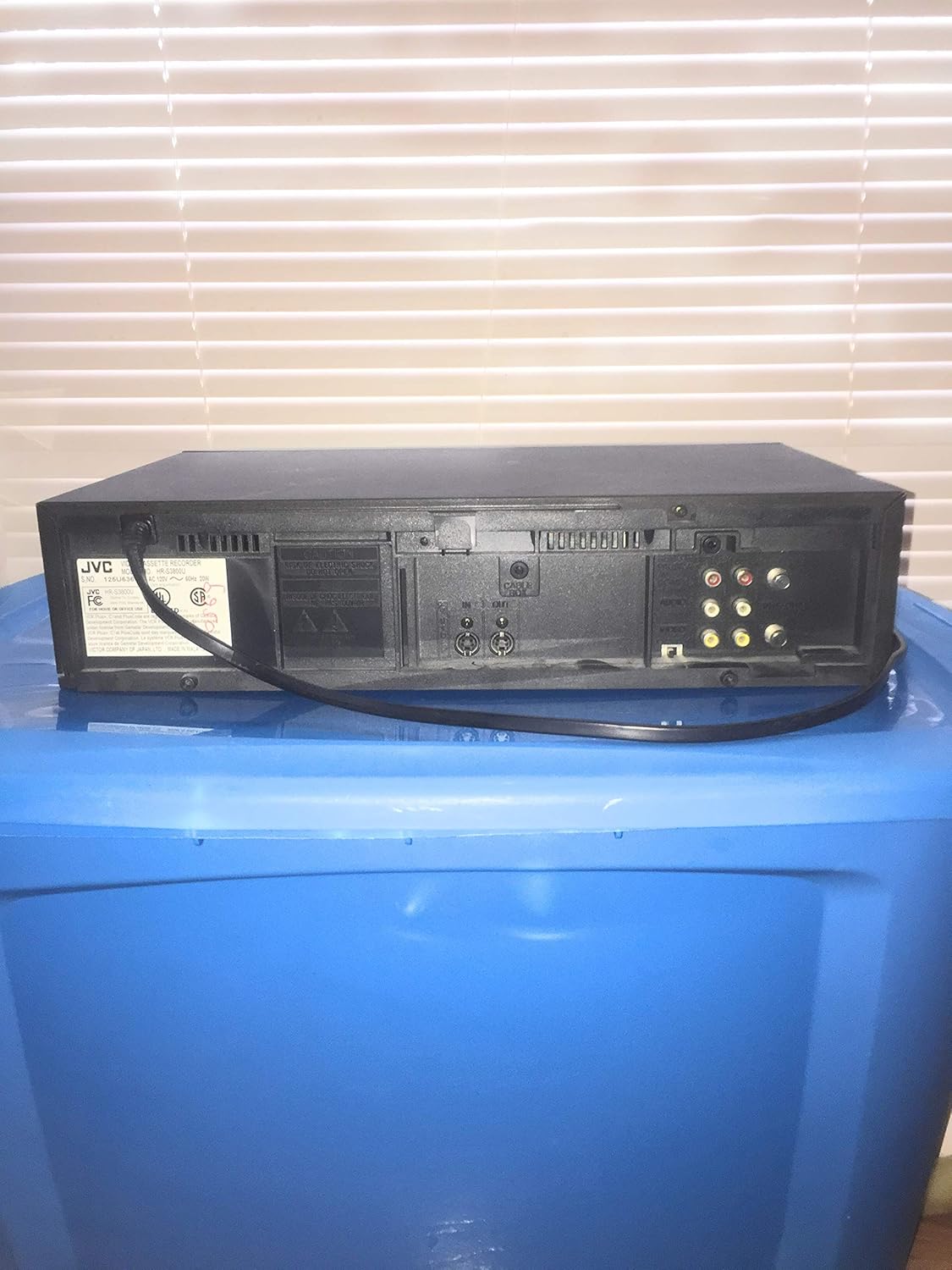 JVC HRS3800U 4-Head S-VHS VCR Player