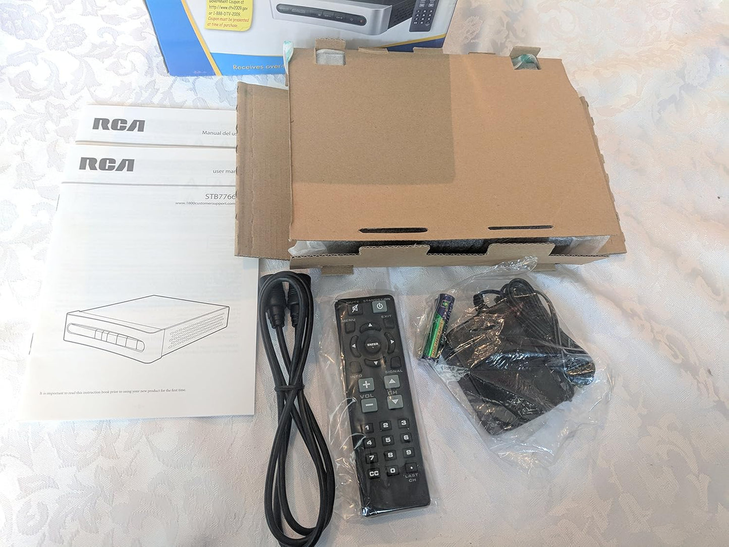 RCA STB7766G1 Digital to Analog TV Converter