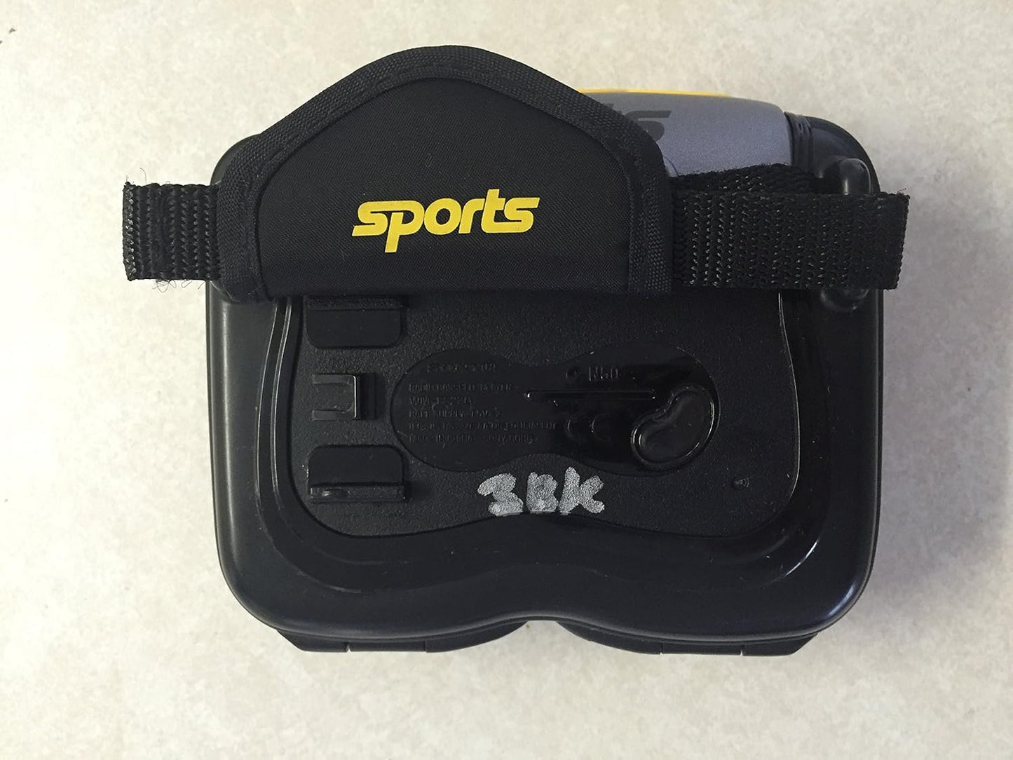 Sony WMFS220 Portable Sports AM/FM Cassette Player Walkman