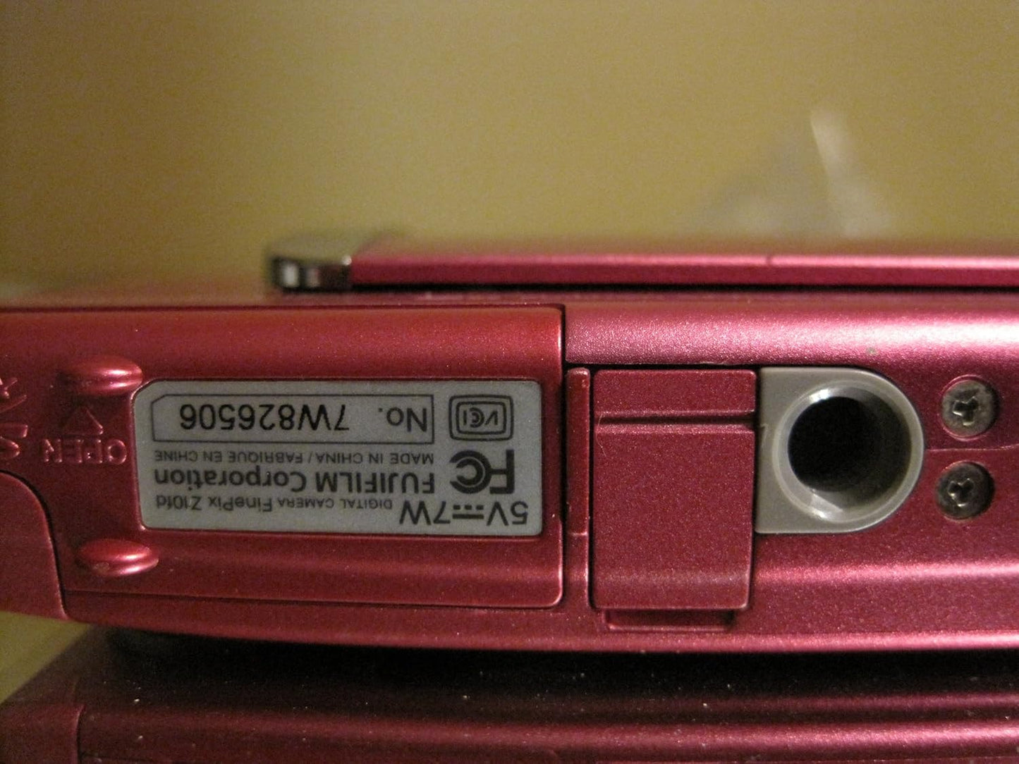 Fujifilm FinePix Z10fd Hot Pink Digital Camera