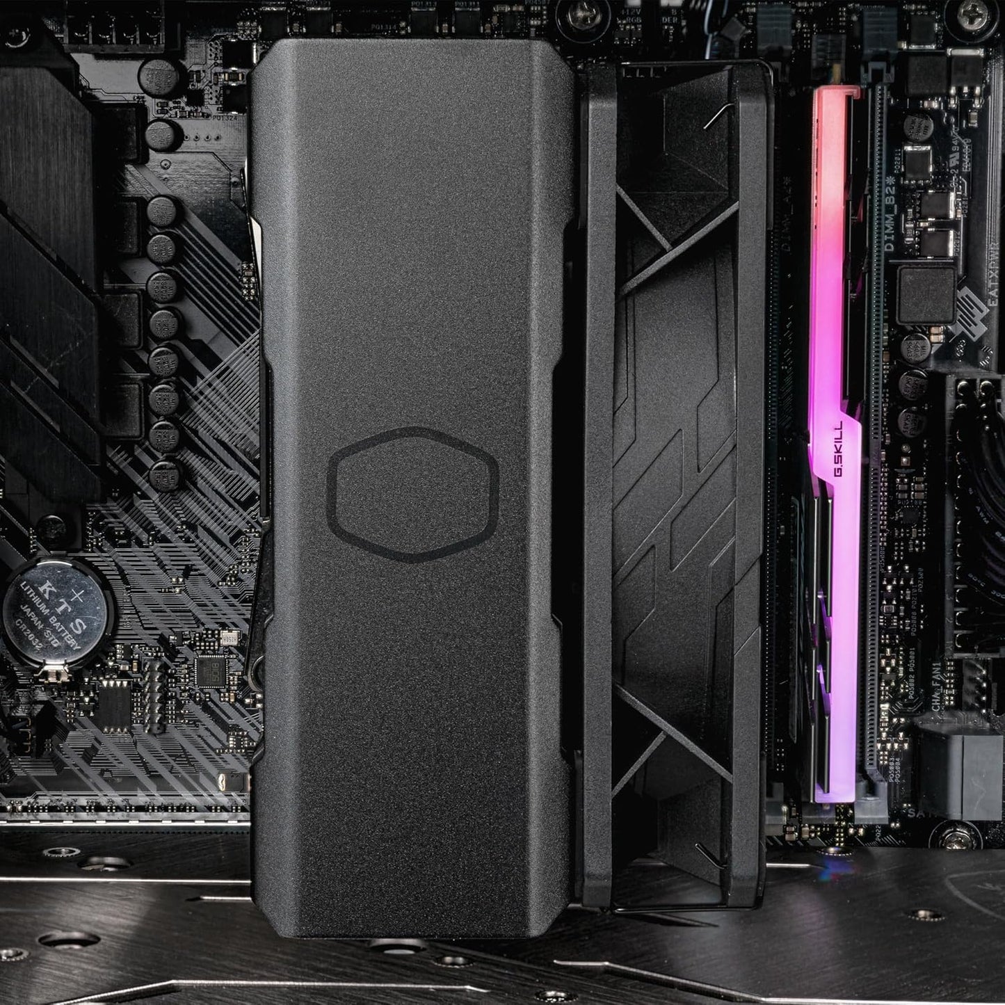 Cooler Master Hyper 212 Black CPU Air Cooler