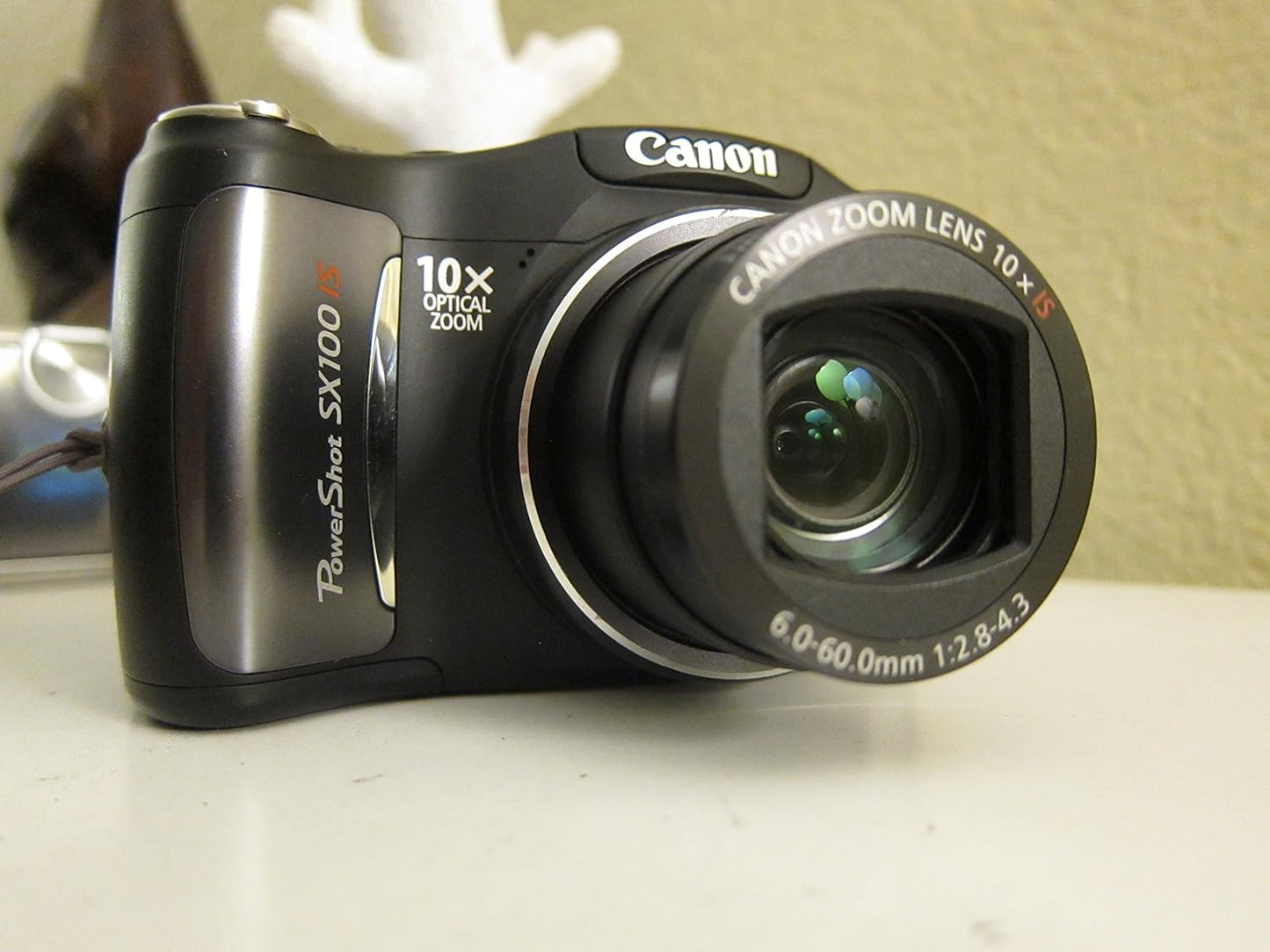 Canon PowerShot SX100IS 8MP Digital Camera