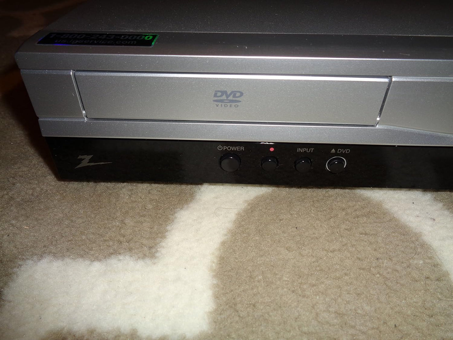LG XBV713 DVD VCR Combo Player - Zenith