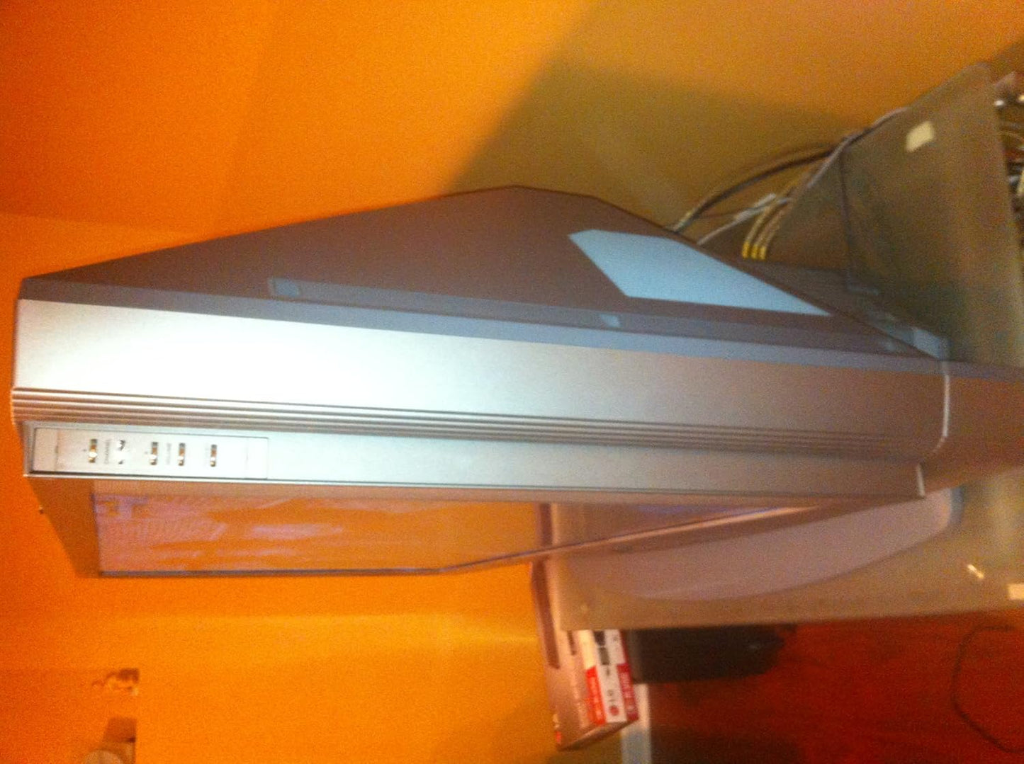 Sony KDF50WE655 50-Inch LCD Projection HDTV