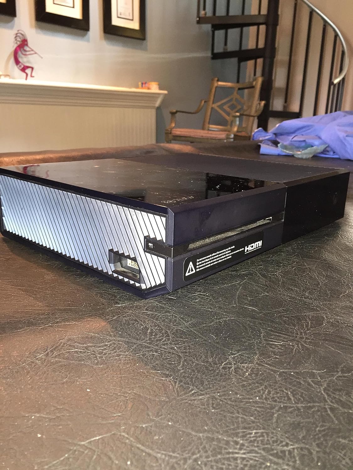Microsoft 5C7-00042 Xbox One 500GB Assassin's Creed Bundle