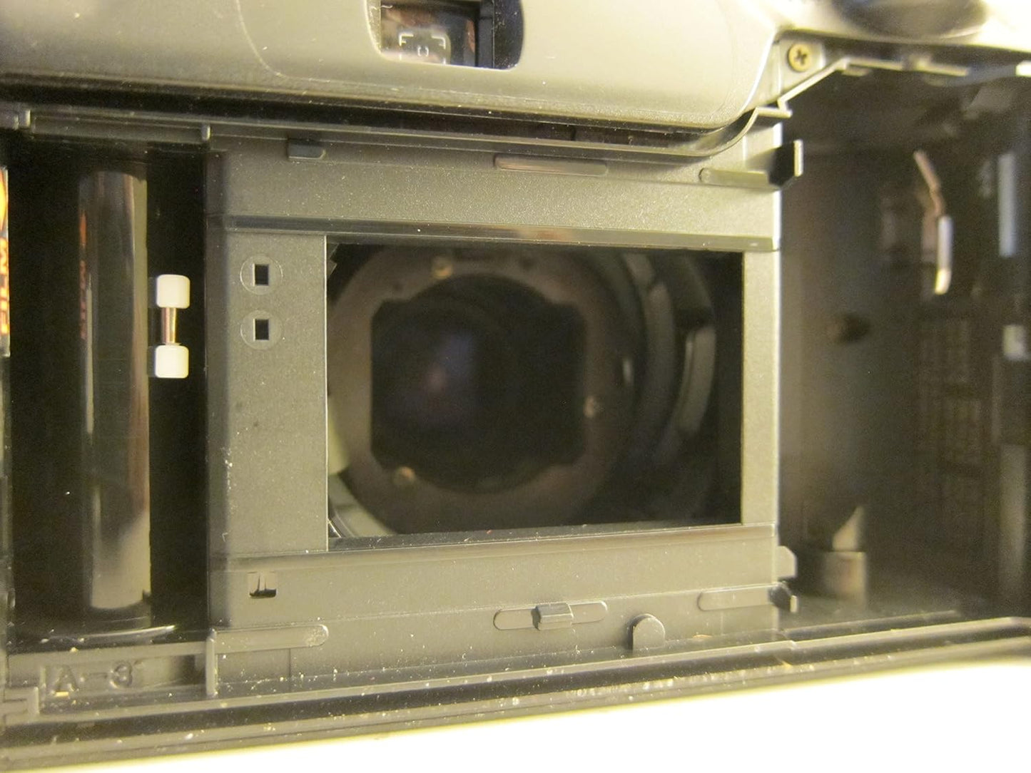 Pentax EZY-R IQ Zoom 35mm Point & Shoot Camera