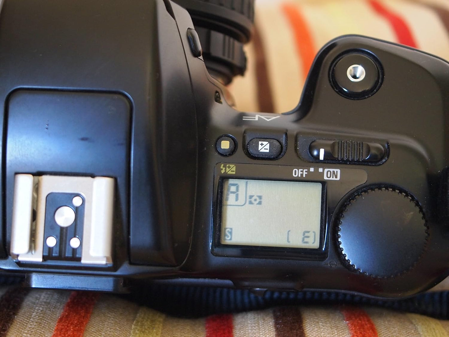 Nikon N6006 / F-601 35mm SLR Film Camera Kit