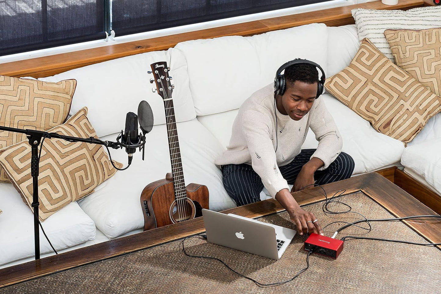 Focusrite Solo + Mic Kit USB Recording Bundle