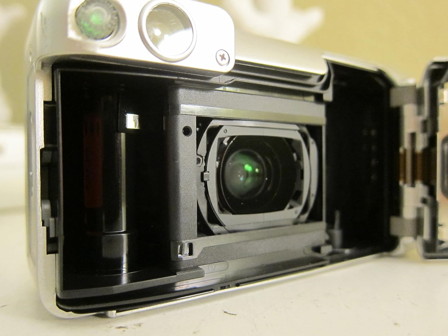 Canon 9406A001 Z180u QD Point & Shoot Camera