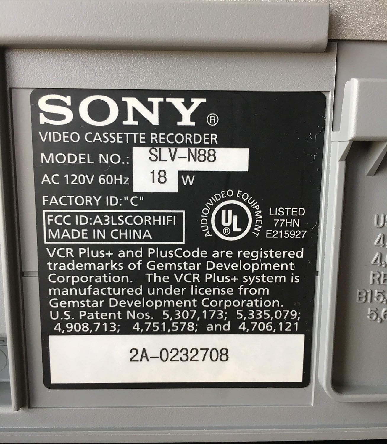 Sony SLVN88 4-Head Hi-Fi VCR Stereo Player