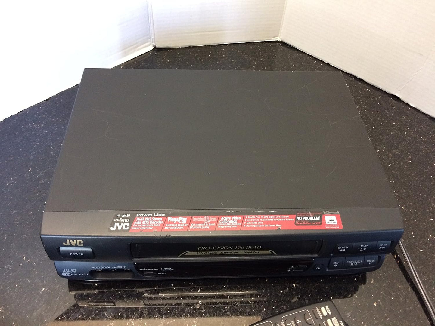 JVC HR-J643U 4-Head Hi-Fi Stereo VHS VCR Player