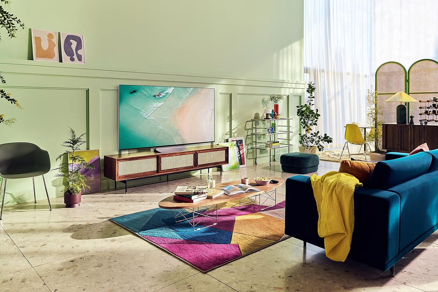LG OLED77G2 77" OLED Evo G2 4K Smart TV