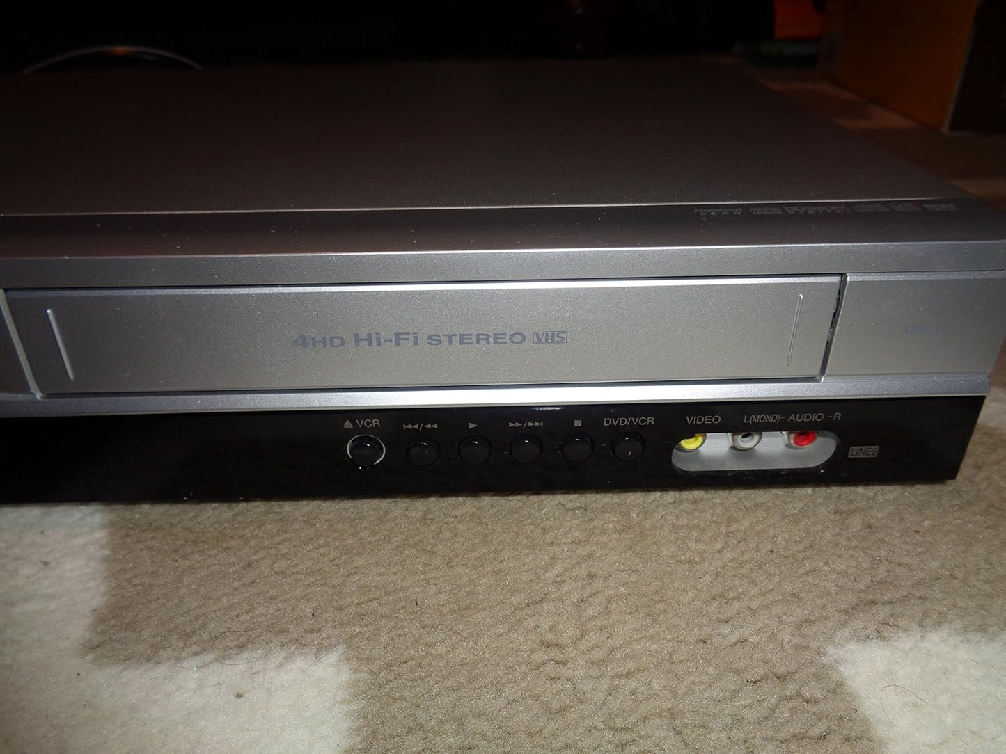 LG XBV713 DVD VCR Combo Player - Zenith