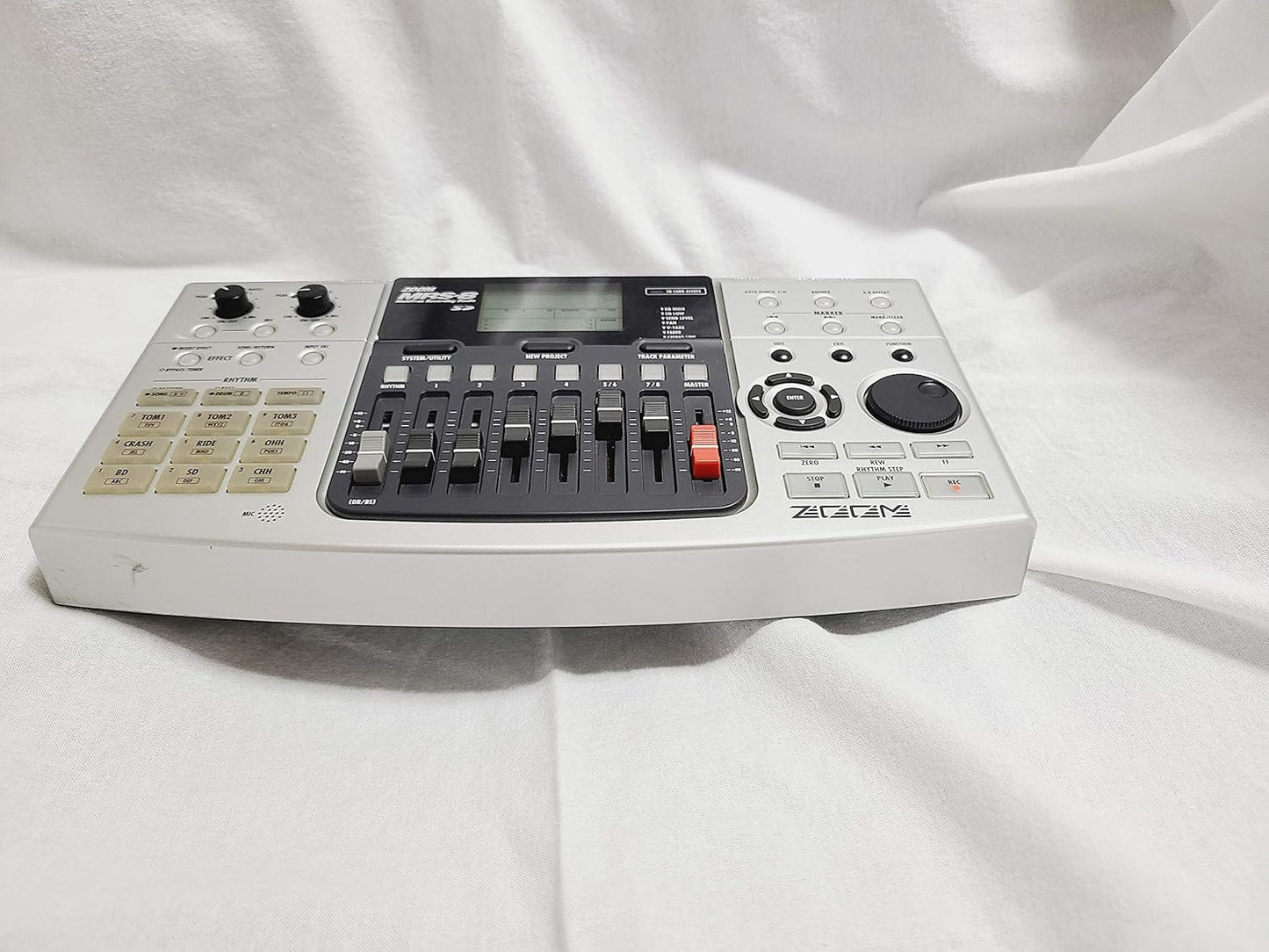 Zoom MRS8 Portable Multi-Track Recording Studio