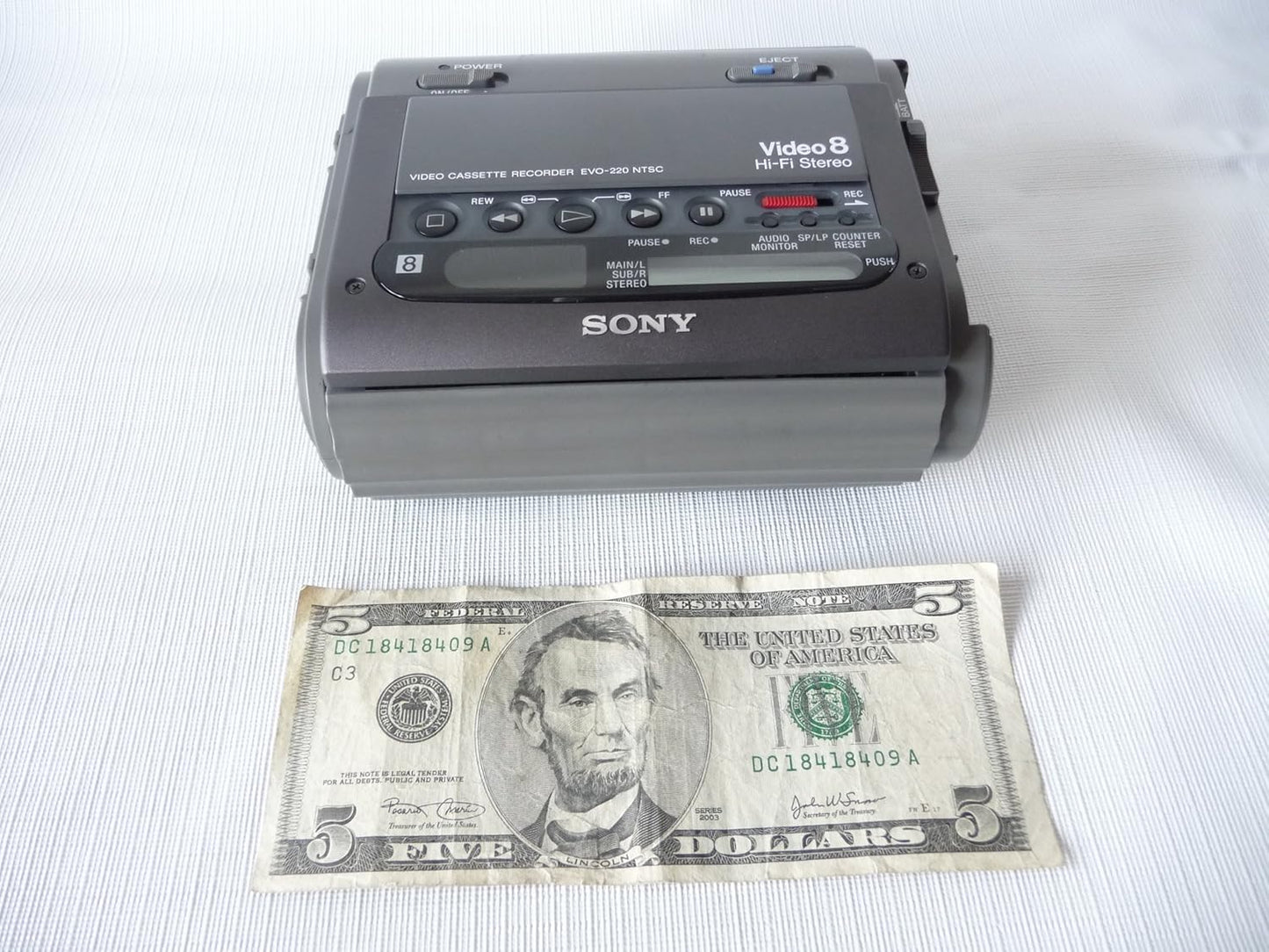 Sony EVO-220 Video 8 Camcorder Player