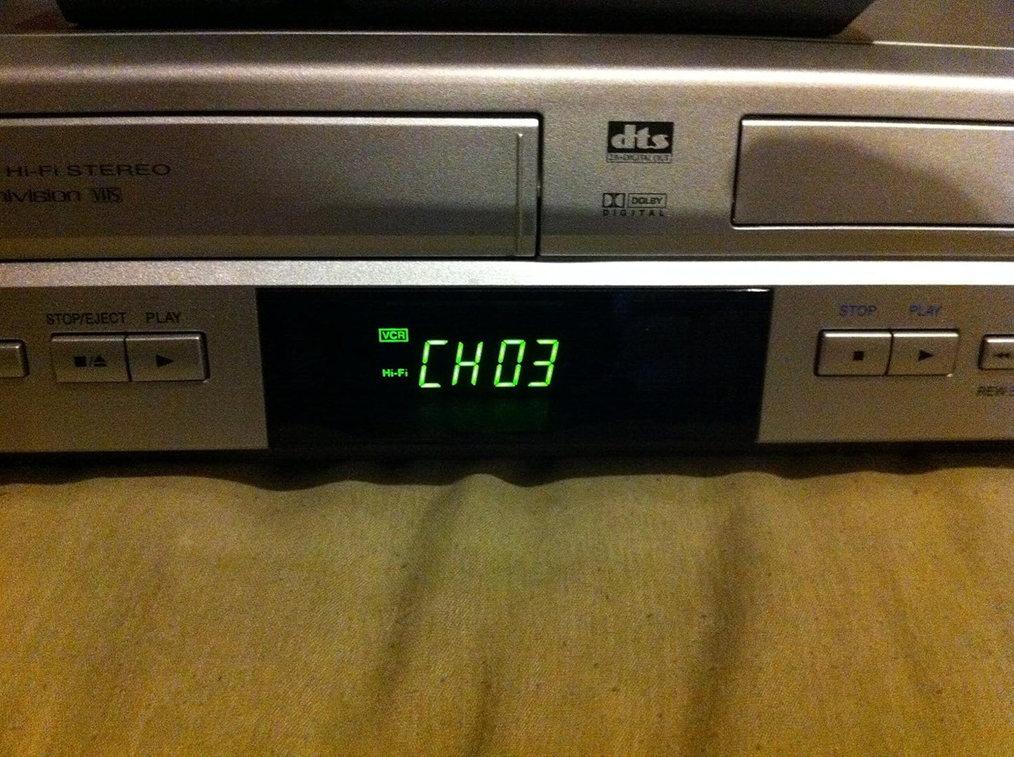 Panasonic PVD4744S Progressive Scan DVD VCR Combo Silver