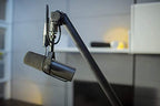 Shure SM7B Vocal Dynamic Microphone Podcast Recording Bundle