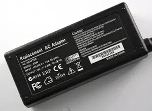 Toshiba PA3822U-1ACA AC Adapter Charger — main product image