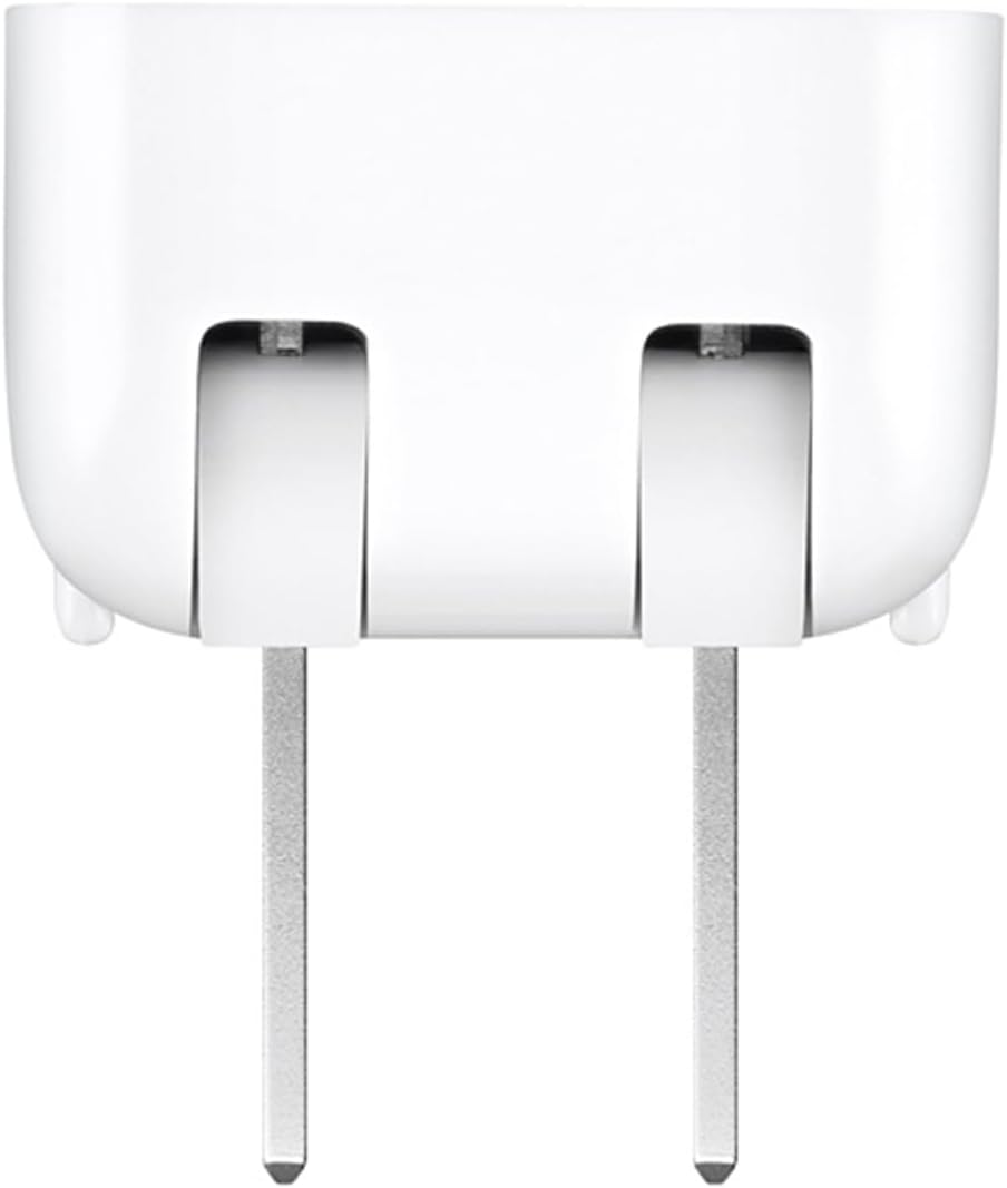 Apple MD837AM/A World Travel Adapter Kit