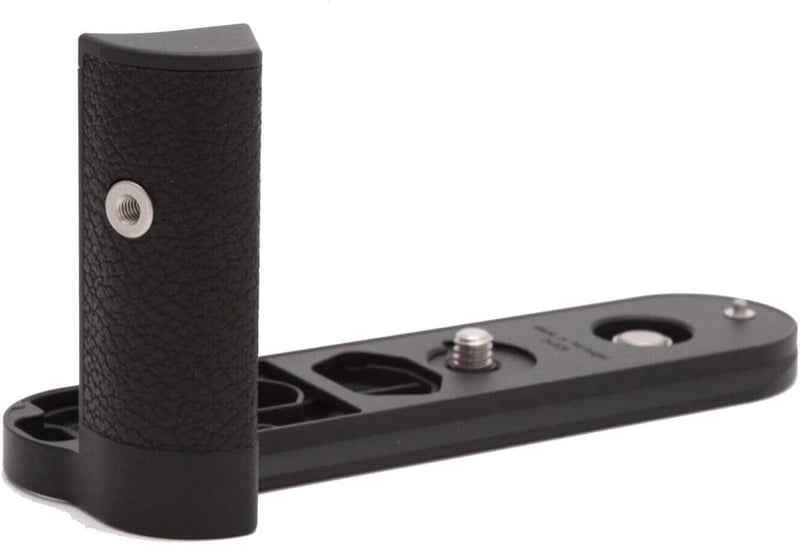 Leica 24025 Handgrip for M11 Digital Camera - Black — main product image