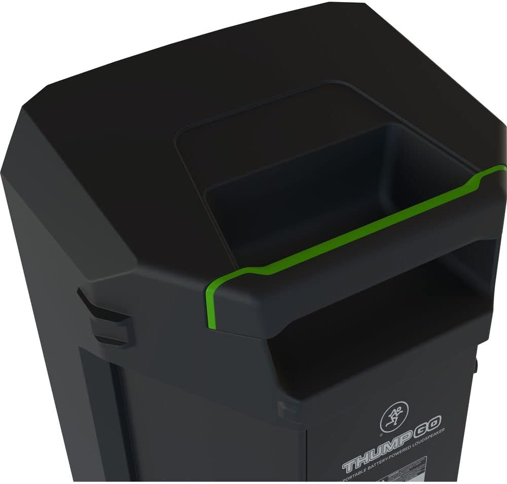 Mackie E9MKIETHUMPGO8 Thump GO 8" Battery Powered Loudspeaker Bundle