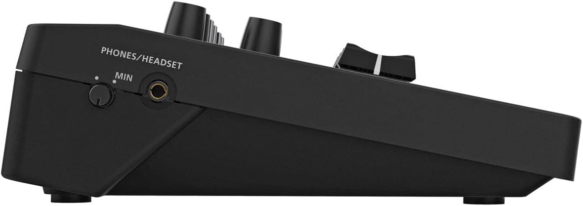 Roland VRC-01 AeroCaster - Wireless Live Streaming System