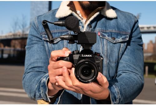 Panasonic DC-GH7BODY Lumix GH7 Camera Bundle