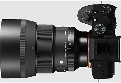 Sigma E11SG85F14SE 85mm F1.4 Sony E-Mount Lens Bundle