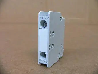 GE Bclf10 Auxiliary Contact Block — main product image