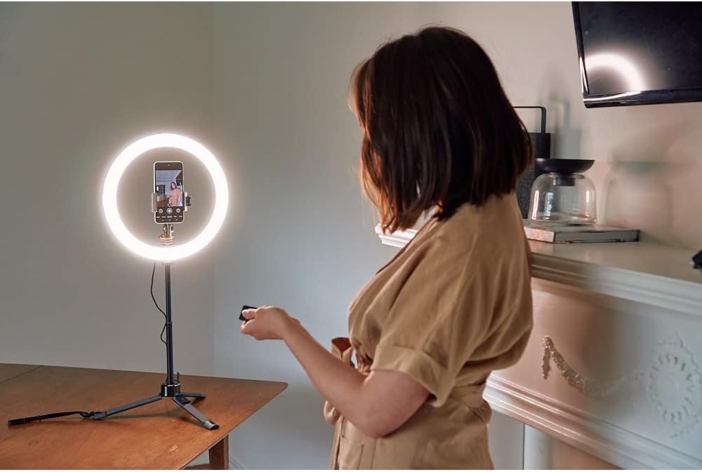 Joby Beamo Ring Light 12" LED for Mobile, Video, Vlogging