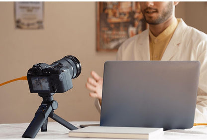 Fujifilm X-S20 15-45mm Vlogging Camera Kit