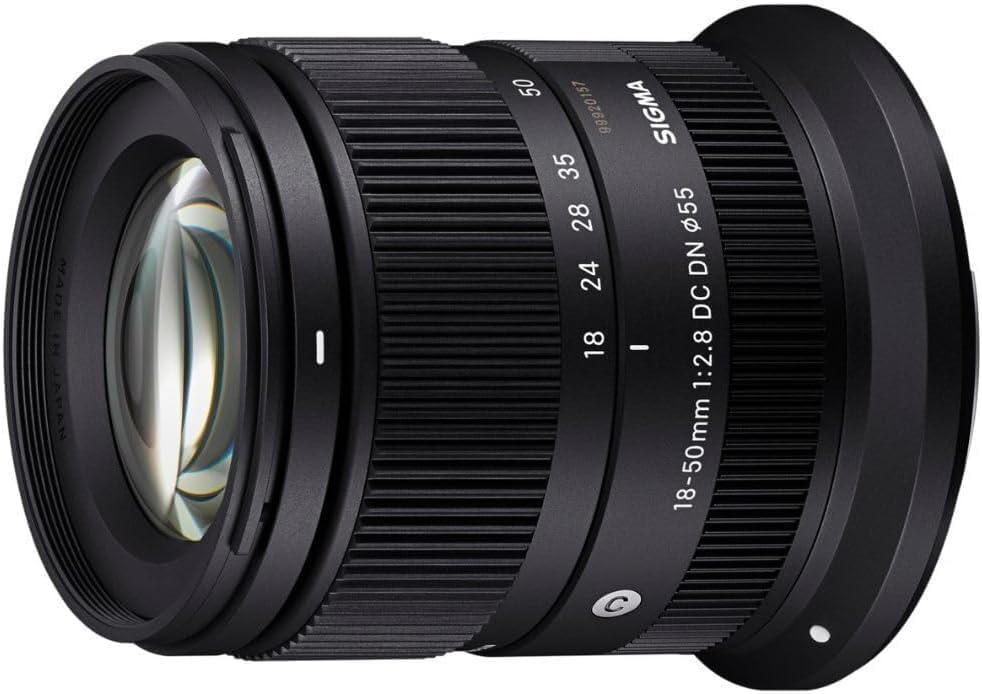 Sigma 18-50mm f/2.8 DC DN Canon RF Lens