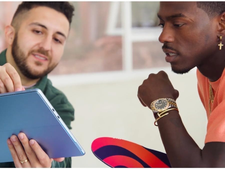 Microsoft QIY-00033 Surface Pro 9 i7 16GB 512GB SSD 13" Tablet