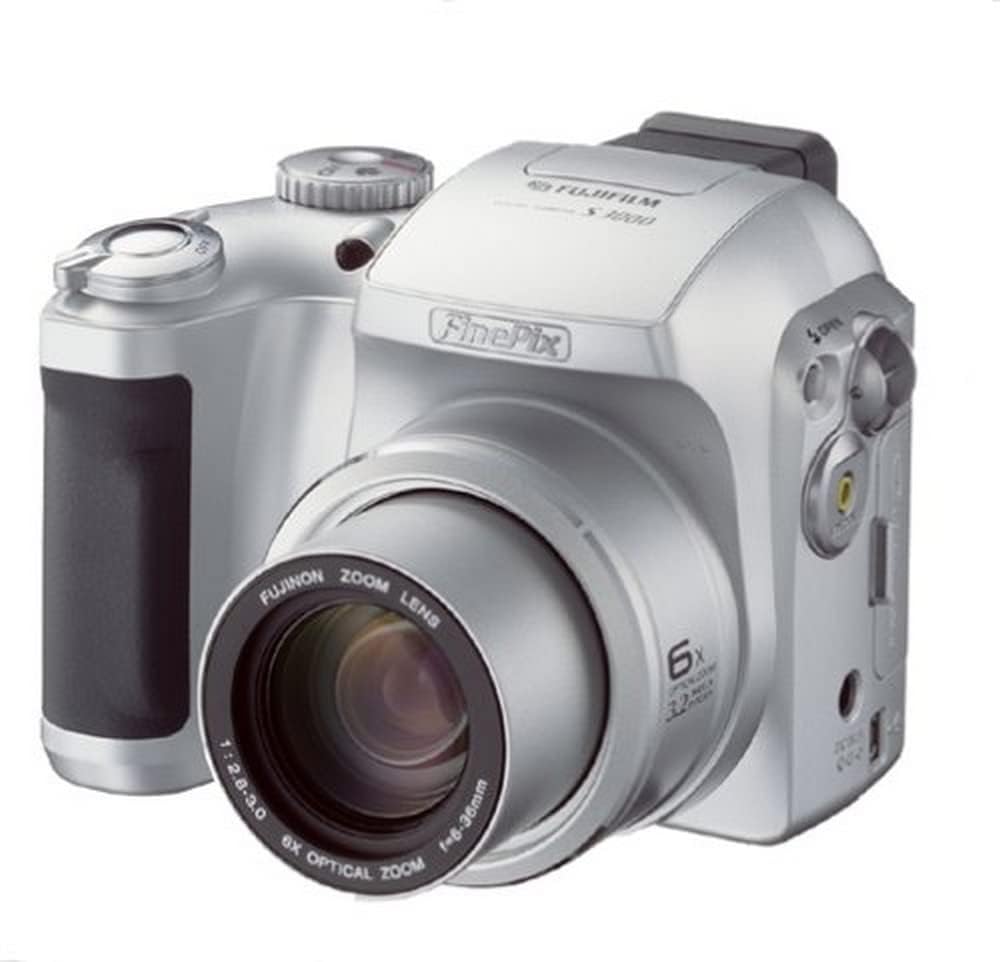 Fujifilm S3000 FinePix 3.1MP Digital Camera 6x Zoom