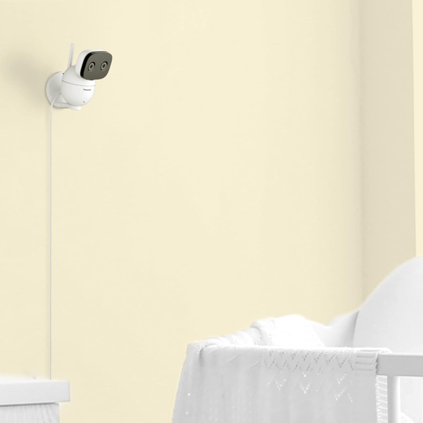 Panasonic KX-HN4001W Long Range Video Baby Monitor