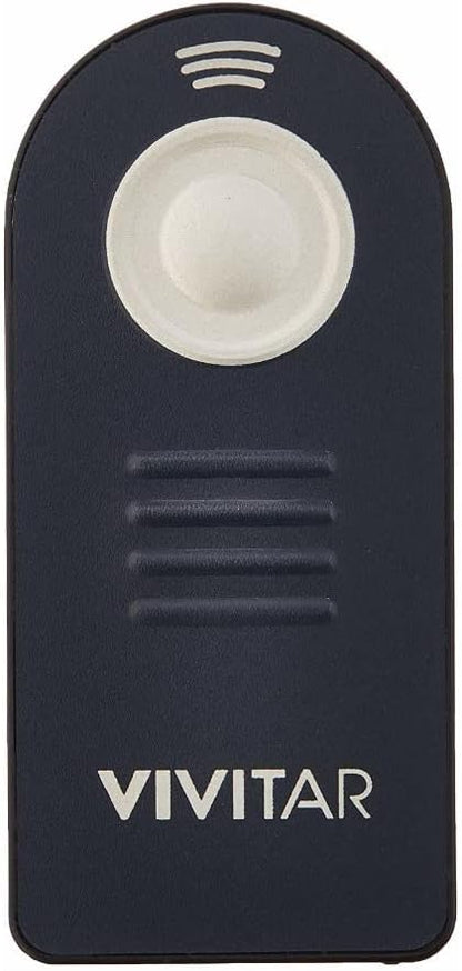 Fujifilm 35mm f/2 WR Silver Lens Bundle - Accessories