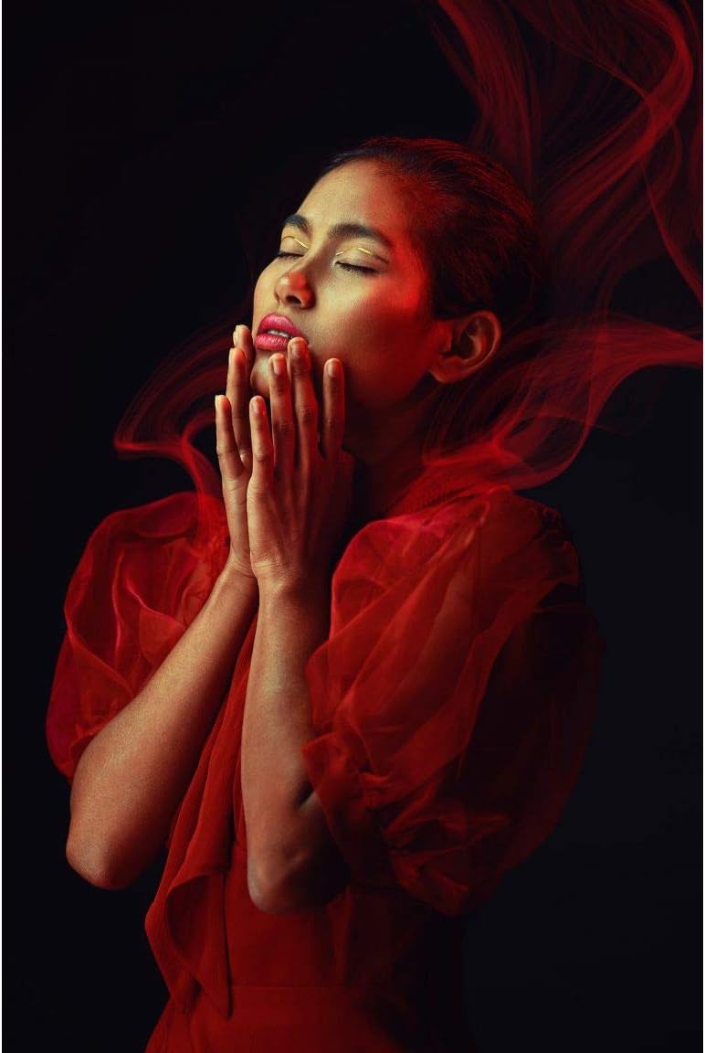 Sigma E11SG85F14SE 85mm F1.4 Sony E-Mount Lens Bundle