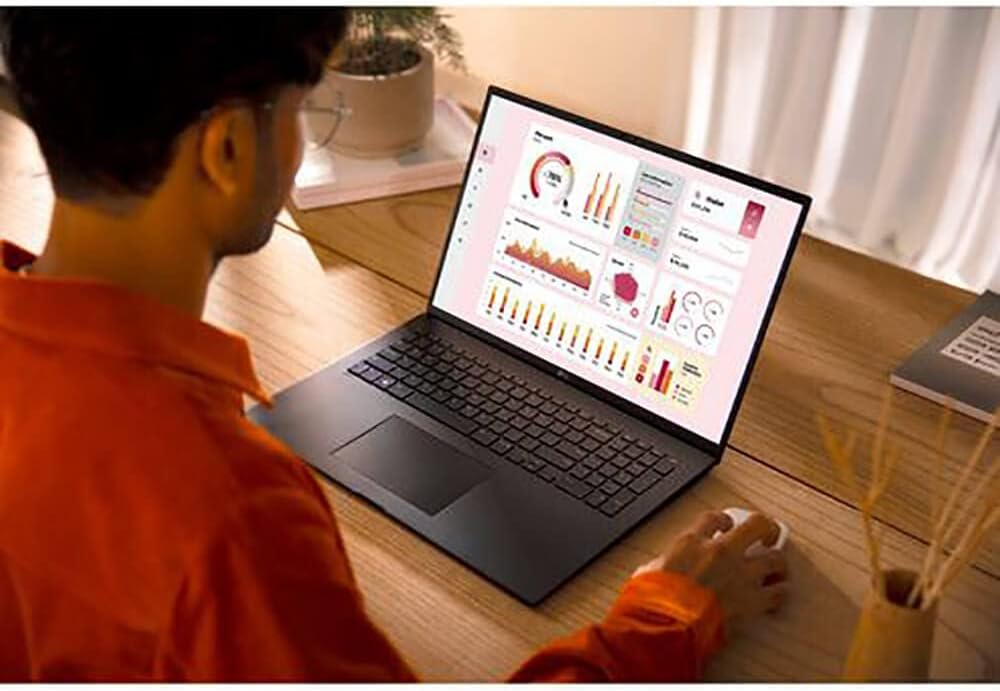 LG 17Z90Q-K.AAB8U1 Gram 17" i7 Evo Lightweight Laptop