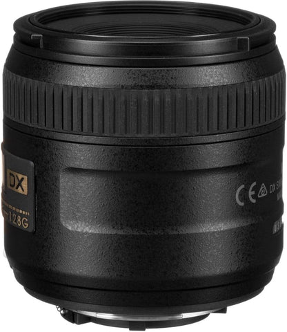 Nikon AF-S DX 40mm f/2.8G Macro Lens Bundle