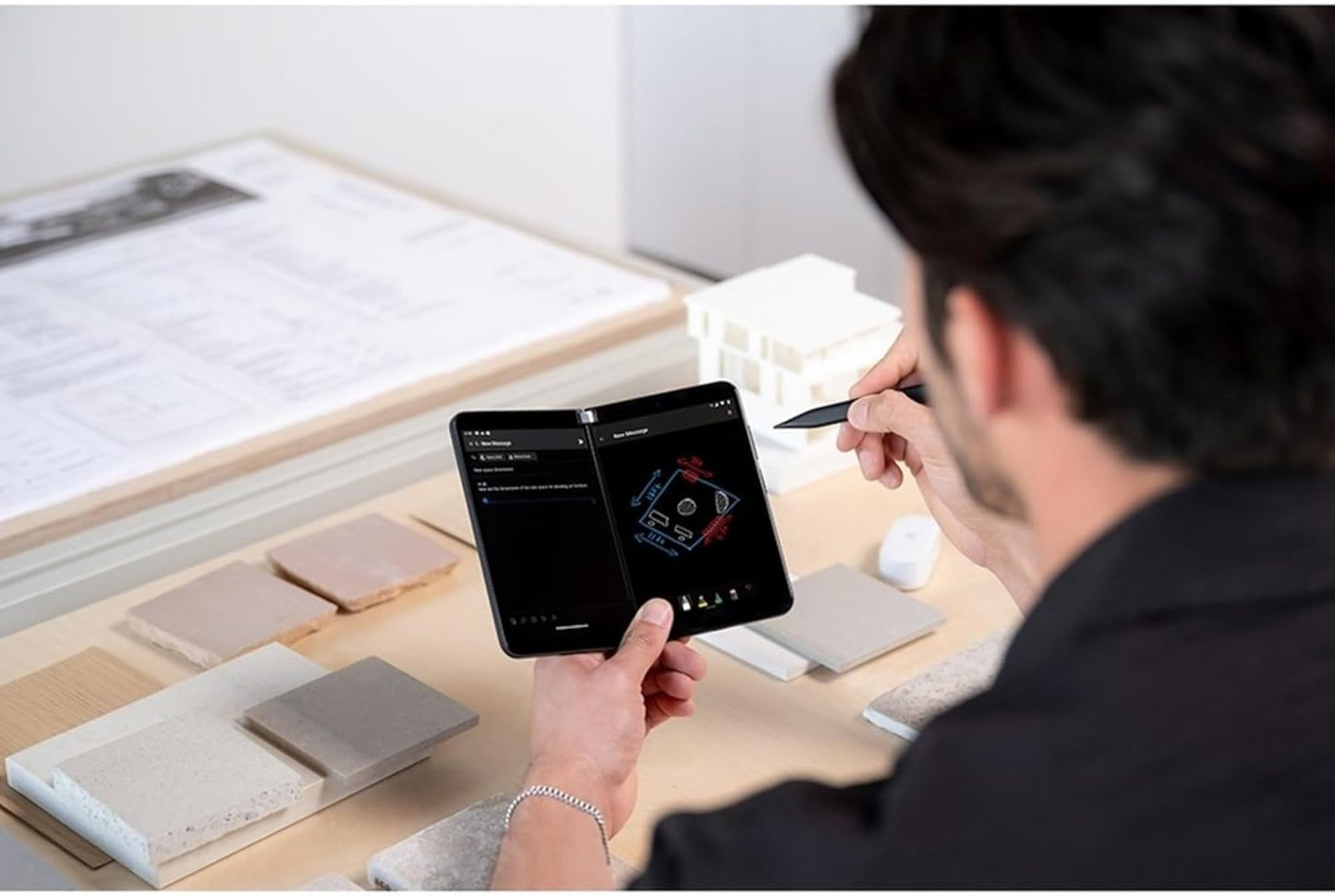 Microsoft Surface Slim Pen 2 - Matte Black, Haptic Feedback