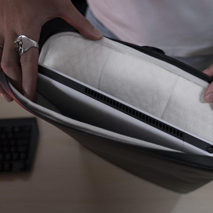 Alienware AW1723V Horizon 17-Inch Laptop Sleeve