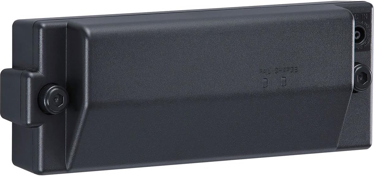 Roland BTY-NIMH/A Rechargeable Power Pack for Mobile Amps