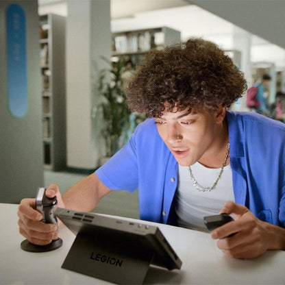 Lenovo Legion Go Gaming PC AMD Ryzen Z1 Extreme