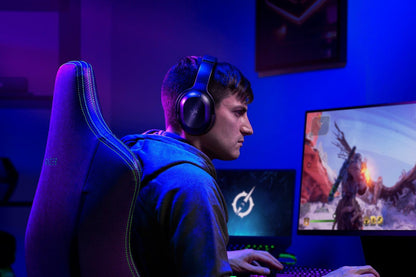 Razer Barracuda Pro Wireless Gaming Headset Renewed