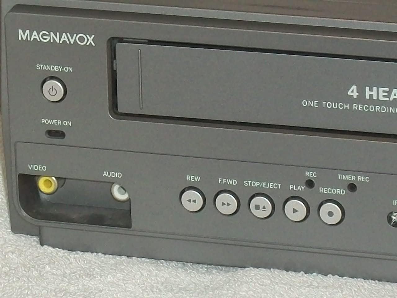Magnavox MWD2206 DVD/VCR Combination Player Renewed