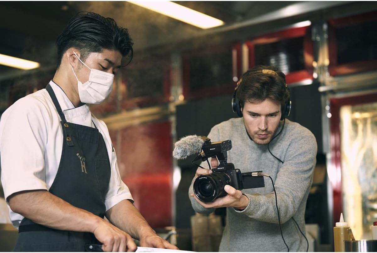 Sony ILCE7SM3/B Alpha 7S III Full-Frame Camera